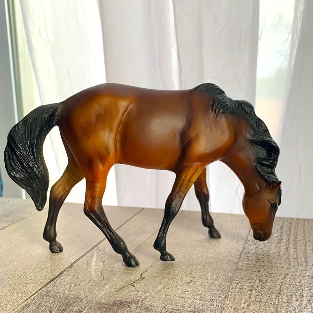 Breyer- Dun Mare from the 2006 Colorful Gift Set